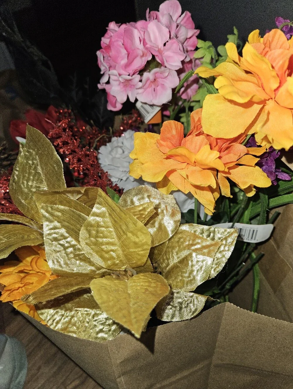 Large assorted lot of artificial flowers, greenery, berries, pinecones, Foam
